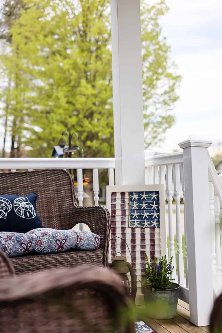 New England Coastal Front Porch