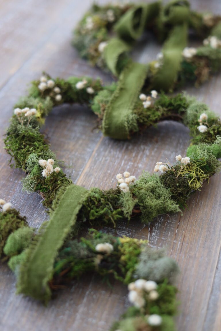 moss heart decoration