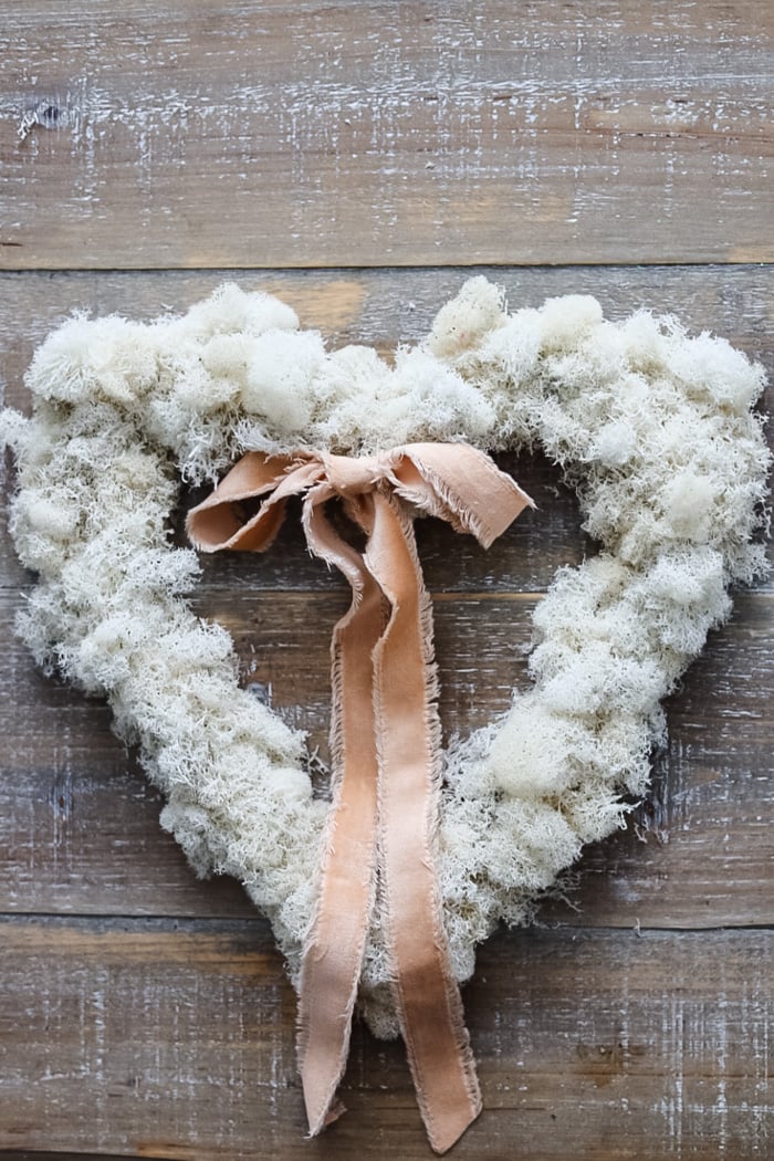 white reindeer heart wreath